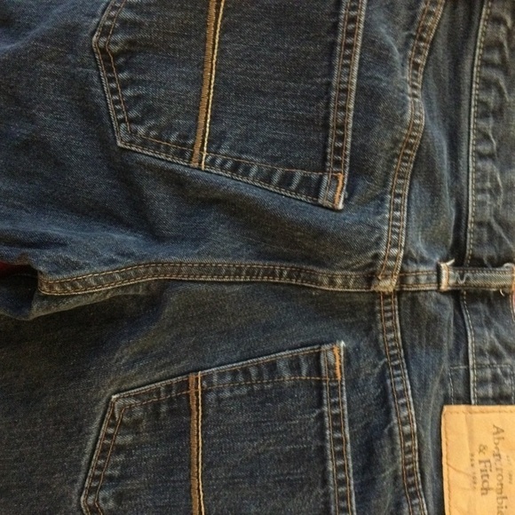 Abercrombie and finch jeans - Picture 7 of 8